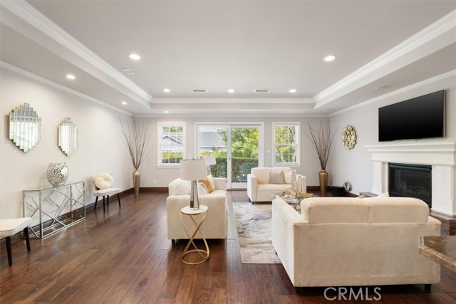 4976 Odessa Avenue, Encino CA: https://media.crmls.org/medias/41eb0871-0774-4104-8696-dab549b5ecb2.jpg