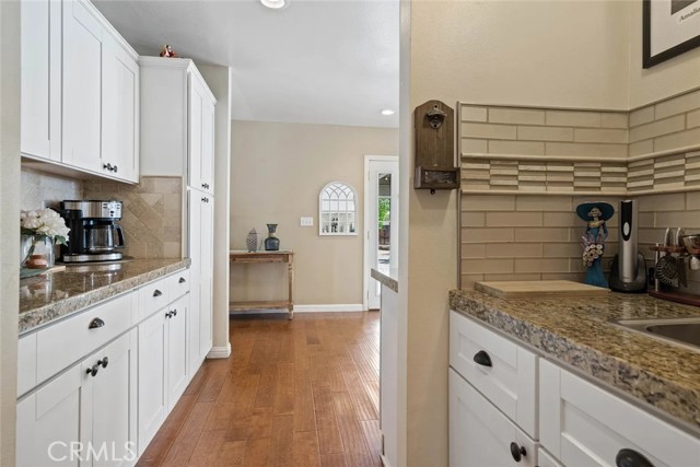 Detail Gallery Image 12 of 33 For 14022 Arlee, Sylmar,  CA 91342 - 3 Beds | 2 Baths