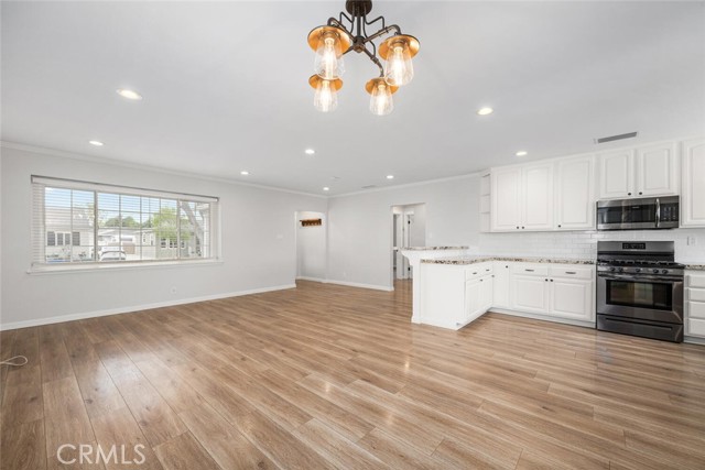 Detail Gallery Image 8 of 38 For 3861 Hackett, Long Beach,  CA 90808 - 3 Beds | 1 Baths