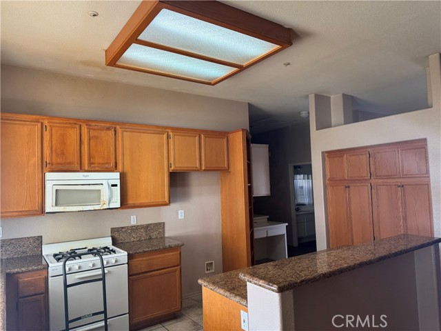 Detail Gallery Image 13 of 13 For 15165 Beartree St, Fontana,  CA 92336 - 3 Beds | 2 Baths