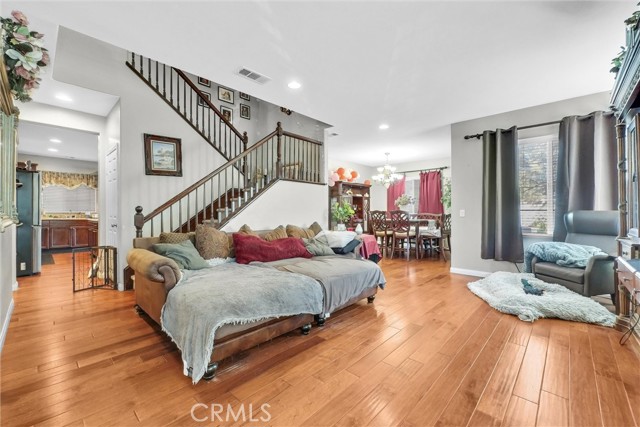 Detail Gallery Image 2 of 31 For 7595 Duck Creek, Rancho Cucamonga,  CA 91739 - 5 Beds | 3 Baths