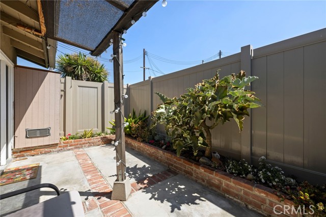 Detail Gallery Image 9 of 29 For 2295 N Tustin St #25,  Orange,  CA 92865 - 1 Beds | 1 Baths