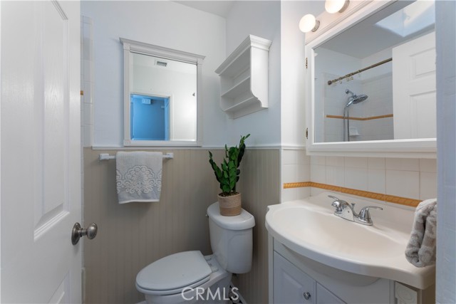 Detail Gallery Image 20 of 31 For 474 E 44th Cir, Long Beach,  CA 90807 - 3 Beds | 2 Baths