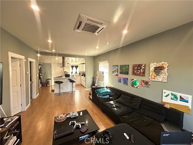 MLS #IV25225920 image #9