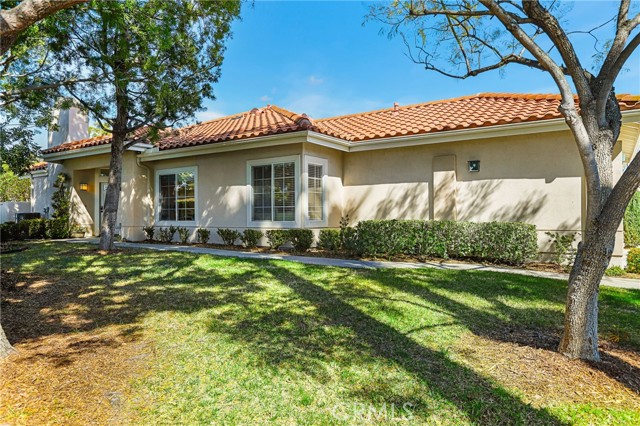 Detail Gallery Image 2 of 45 For 21675 Paseo Casiano, Mission Viejo,  CA 92692 - 2 Beds | 2 Baths