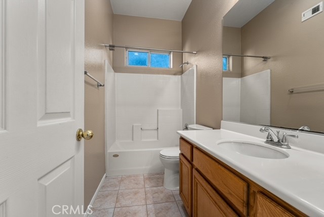 Detail Gallery Image 35 of 44 For 2828 Augusta, Santa Ana,  CA 92706 - 5 Beds | 4 Baths