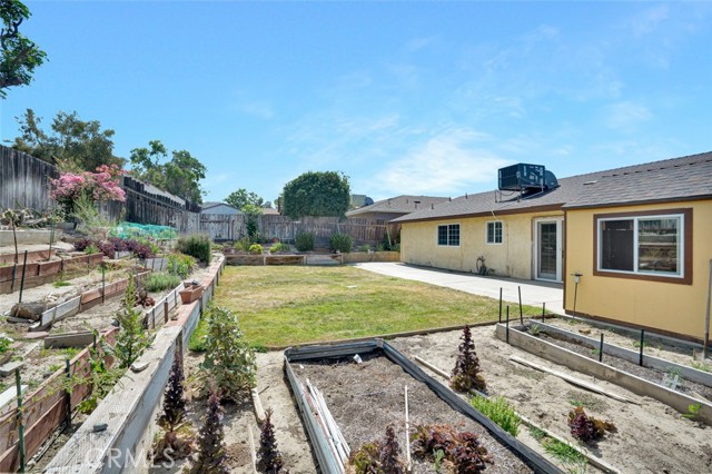 2378 Thisa Way, Hemet CA: https://media.crmls.org/medias/41f1830c-8031-47fc-b6a8-6b6f4783ae65.jpg