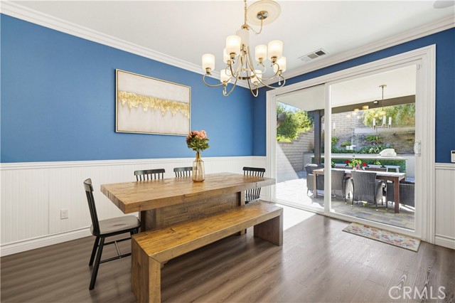 Detail Gallery Image 28 of 42 For 19890 Holly Drive, Saugus,  CA 91350 - 3 Beds | 3 Baths