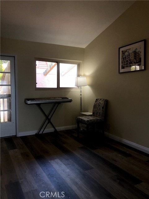 Upstairs Bedroom 1