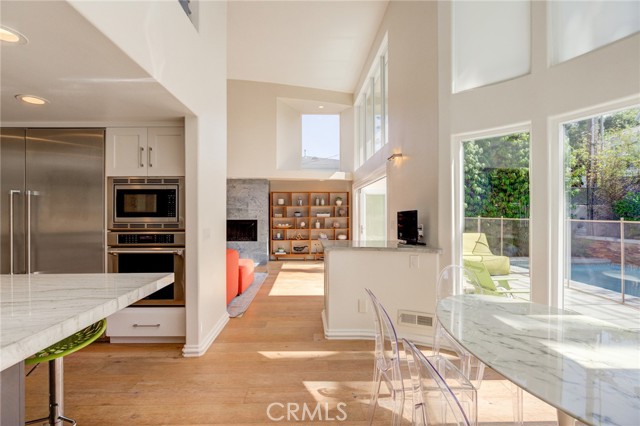 Breakfast Nook views to Pool