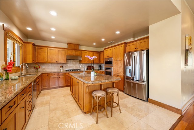 Detail Gallery Image 12 of 61 For 2301 Sanderling Ct, Arroyo Grande,  CA 93420 - 3 Beds | 3/1 Baths