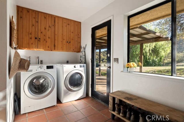 Detail Gallery Image 30 of 62 For 7975 Nacimiento Lake Dr, Paso Robles,  CA 93446 - 6 Beds | 3/1 Baths