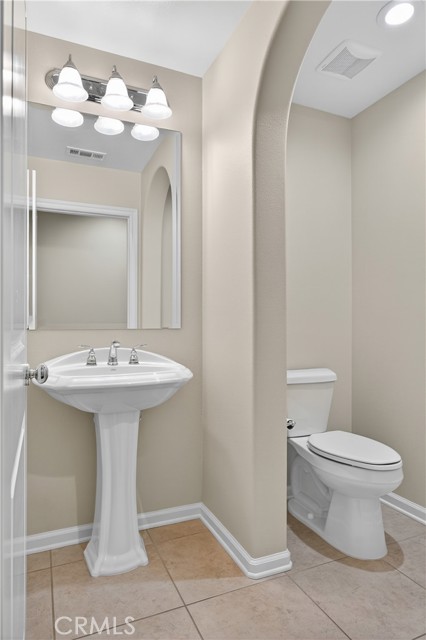 Detail Gallery Image 21 of 67 For 11680 Cetona Way, Porter Ranch,  CA 91326 - 4 Beds | 4 Baths