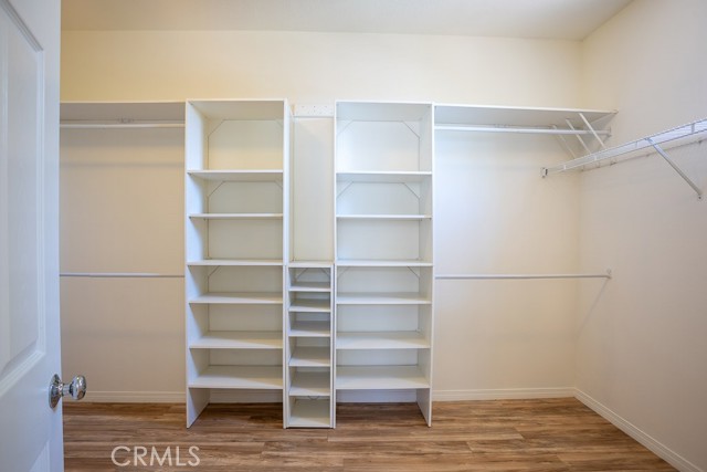 23857 Rio Rancho Way, Valencia CA: https://media.crmls.org/medias/41f4c5d2-bb58-4e61-b34f-ab417d5cff7d.jpg