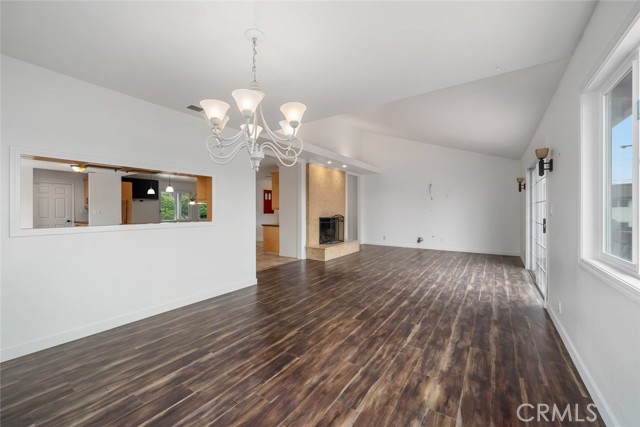 Detail Gallery Image 5 of 56 For 6001 Joan Pl, San Luis Obispo,  CA 93401 - 5 Beds | 4/1 Baths