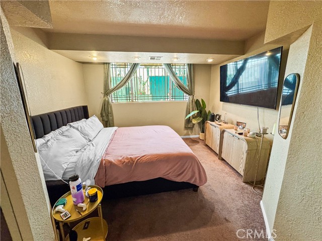 Detail Gallery Image 25 of 32 For 1254 W 80th St, Los Angeles,  CA 90044 - 2 Beds | 2 Baths