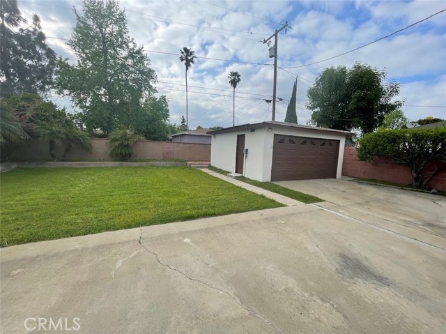 Detail Gallery Image 15 of 17 For 1553 College Ave, Pomona,  CA 91767 - 3 Beds | 1 Baths