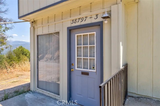 Detail Gallery Image 14 of 22 For 38797 Highway 41, Oakhurst,  CA 93644 - 3 Beds | 1/1 Baths