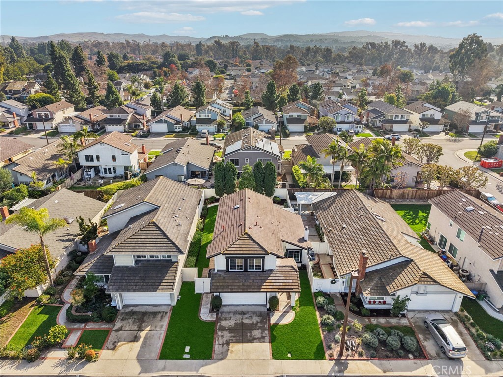 MLS #OC25272955 image #62