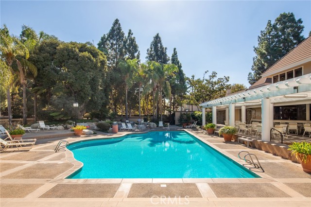 Detail Gallery Image 14 of 20 For 2621 Plaza Del Amo #529,  Torrance,  CA 90503 - 2 Beds | 2/1 Baths