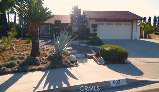 Detail Gallery Image 2 of 29 For 602 Lone Eagle, Walnut,  CA 91789 - 4 Beds | 2 Baths