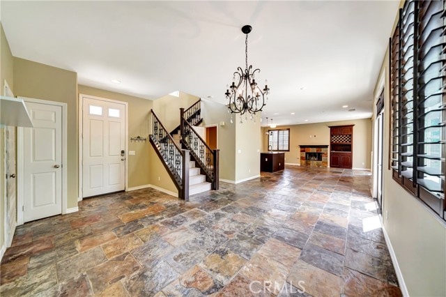 Detail Gallery Image 5 of 65 For 27735 Summer Grove Pl, Valencia,  CA 91354 - 4 Beds | 3 Baths