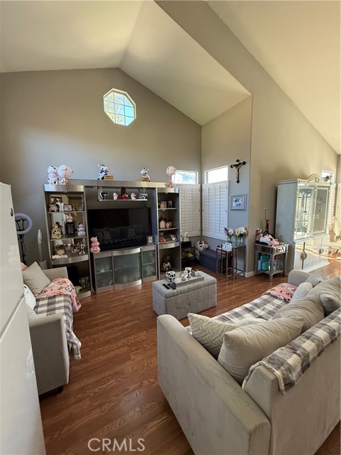 Detail Gallery Image 34 of 42 For 39418 Daylily Pl, Palmdale,  CA 93551 - 5 Beds | 3 Baths