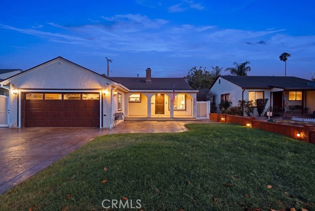 Front Image Thumbnail for CRDW26166235