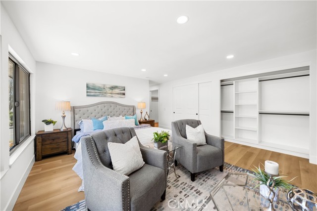 25011 Mammoth Circle, Lake Forest CA: https://media.crmls.org/medias/41f9e9fc-17a0-4bbb-bee0-d24eae2d0e53.jpg