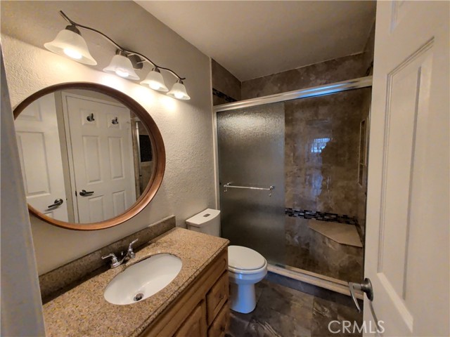 Detail Gallery Image 10 of 12 For 779 Gianni, Corona,  CA 92879 - 2 Beds | 1 Baths