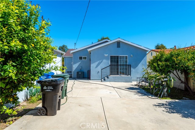 5813 Kauffman Avenue, Temple City CA: https://media.crmls.org/medias/41faf41f-0fa2-488a-8e72-b3e4e2f99a5f.jpg