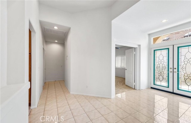 24252 Calle Artino, Murrieta CA: https://media.crmls.org/medias/41fbe504-176f-45f3-8a4d-6f971ccdac50.jpg