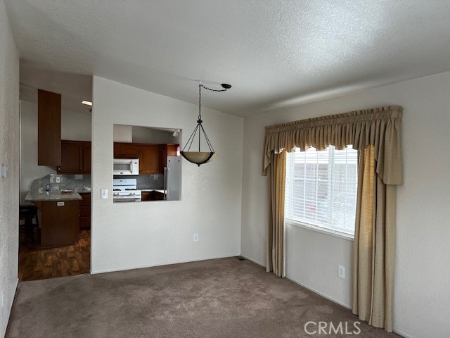 Detail Gallery Image 6 of 29 For 3850 Atlantic Ave #13,  Highland,  CA 92346 - 2 Beds | 2 Baths