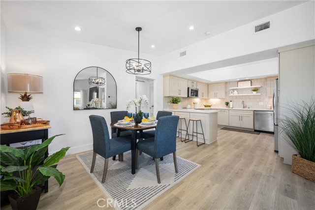 Detail Gallery Image 14 of 59 For 1360 Pelham Rd 69g,  Seal Beach,  CA 90740 - 2 Beds | 1/1 Baths