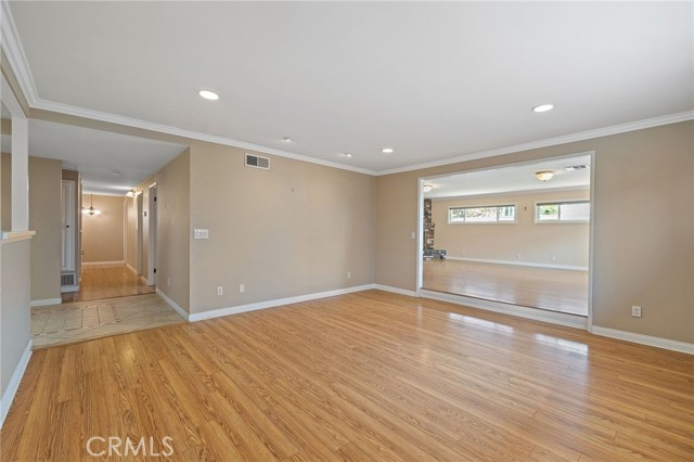 16409 Amber Valley Drive, Whittier CA: https://media.crmls.org/medias/41fc823a-3792-4f8c-a55c-e3bc368f039c.jpg