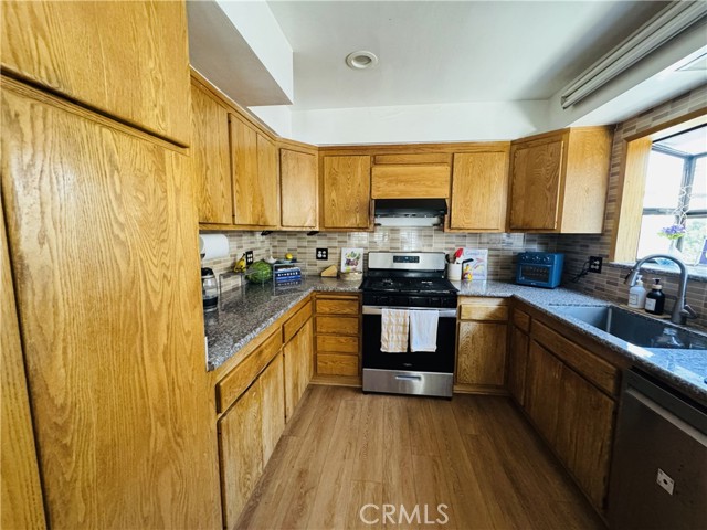 Detail Gallery Image 8 of 28 For 577 Fairview Ave., Arcadia,  CA 91007 - 2 Beds | 2 Baths