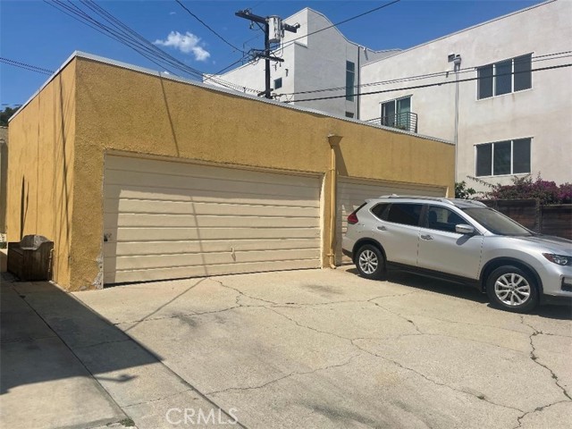 6940 Glasgow Avenue, Los Angeles CA: https://media.crmls.org/medias/41fc9a3e-b6ad-4631-a325-fd3addb30b07.jpg