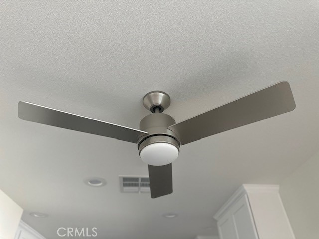 https://media.crmls.org/medias/41fd2b0d-3056-4134-8705-1bcfc3415c98.jpg?preset=X-Large