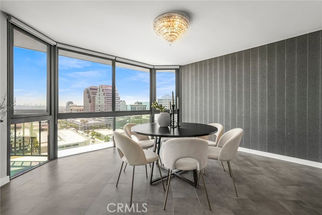 Detail Gallery Image 13 of 66 For 222 Monterey Rd #1203,  Glendale,  CA 91206 - 2 Beds | 2 Baths
