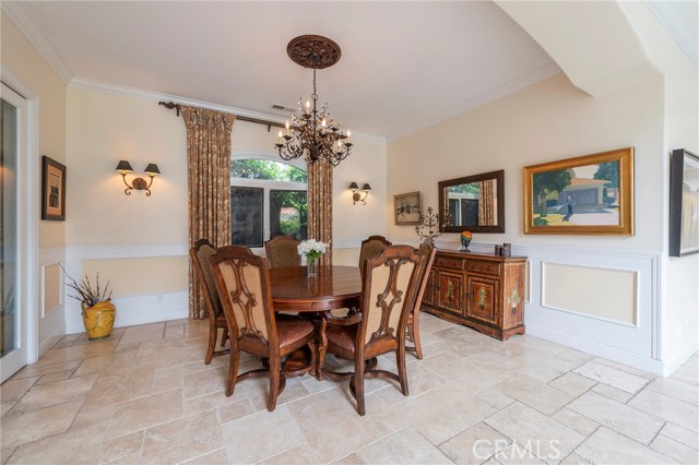 Detail Gallery Image 7 of 52 For 880 11th, Manhattan Beach,  CA 90266 - 5 Beds | 5 Baths