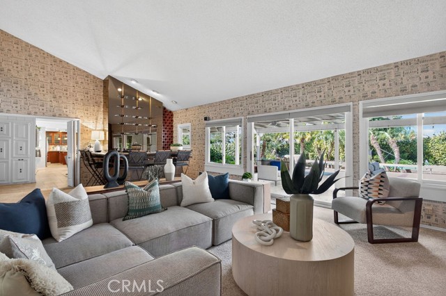 Detail Gallery Image 27 of 74 For 10041 Sycamore, Villa Park,  CA 92861 - 6 Beds | 4 Baths