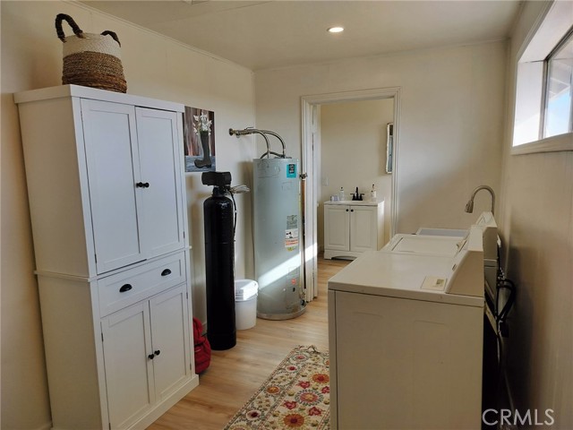 Image 29 of 36 For 1762 County Road R