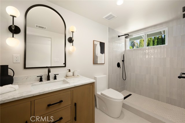 Detail Gallery Image 27 of 37 For 1839 Pitcairn Dr, Costa Mesa,  CA 92626 - 5 Beds | 4/1 Baths