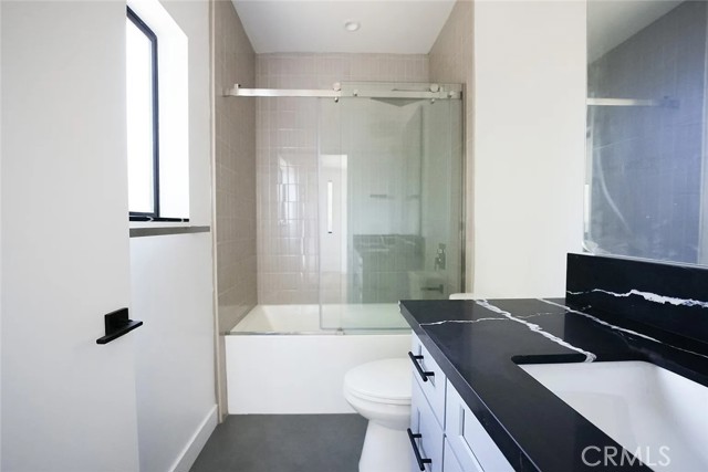 Detail Gallery Image 20 of 69 For 8034 ,036,038 Fair Ave, Sun Valley,  CA 91352 - 8 Beds | 8 Baths