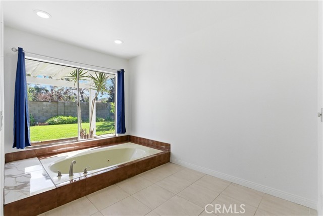 Detail Gallery Image 14 of 23 For 2232 California St, Placentia,  CA 92870 - 4 Beds | 2 Baths