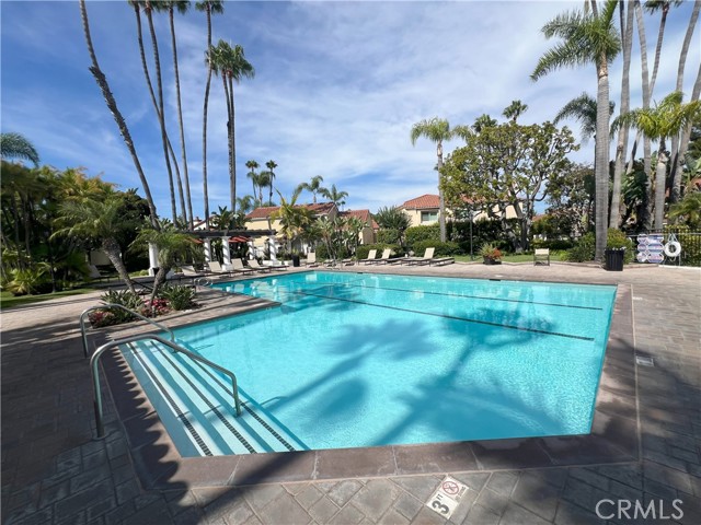 Detail Gallery Image 36 of 37 For 3131 Corte Caleta, Newport Beach,  CA 92660 - 3 Beds | 2/1 Baths