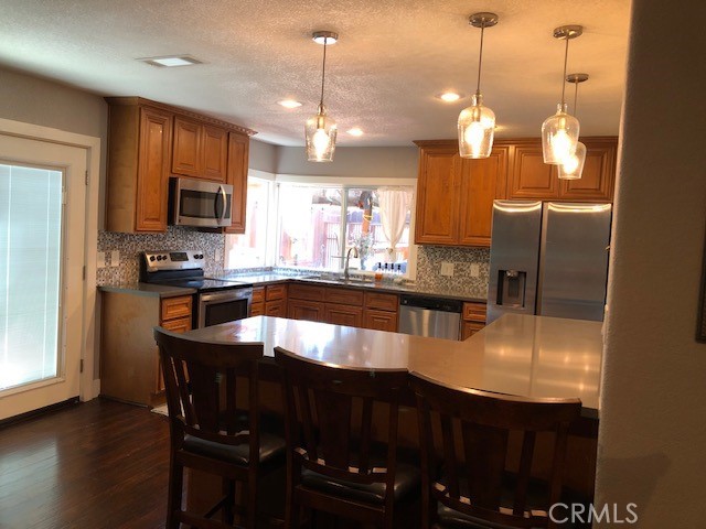 Detail Gallery Image 14 of 28 For 1048 Vernal, Merced,  CA 95340 - 4 Beds | 2 Baths