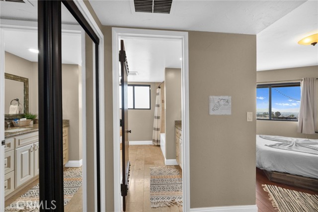 38225 Camino Sierra Road, Temecula CA: https://media.crmls.org/medias/420074dd-b89f-450b-94f1-89134cfccc5e.jpg