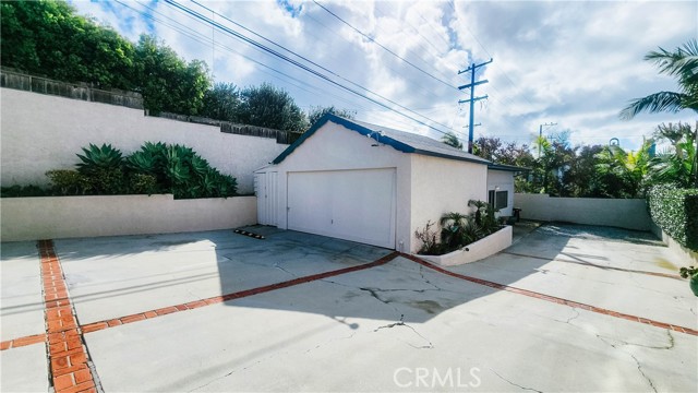 1034 Avenue A, Redondo Beach, California 90277, 2 Bedrooms Bedrooms, ,1 BathroomBathrooms,Residential,Sold,Avenue A,PV24028520