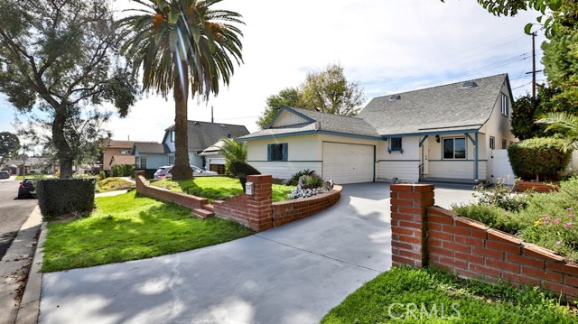 Detail Gallery Image 1 of 1 For 15137 Mottley Dr, La Mirada,  CA 90638 - 4 Beds | 2 Baths